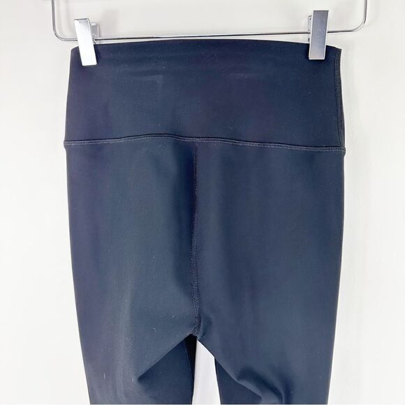 ALO YOGA 7/8 High Waisted Ripped Warrior Legging Black Small - Picture 11 of 13